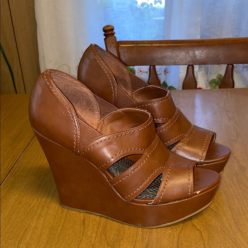 Madden Girl Tan Wedge Sandals